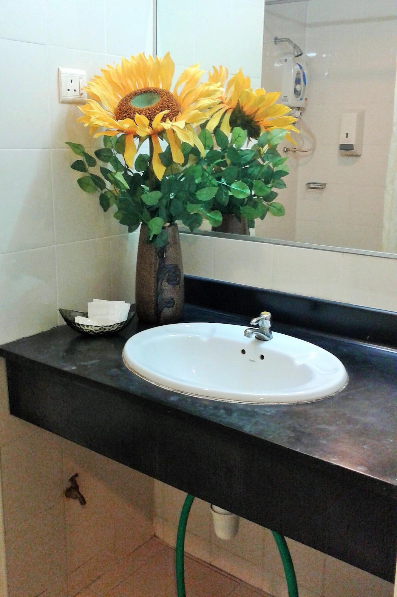ג'והור בהרו Folkmeldrum Hotel מראה חיצוני תמונה