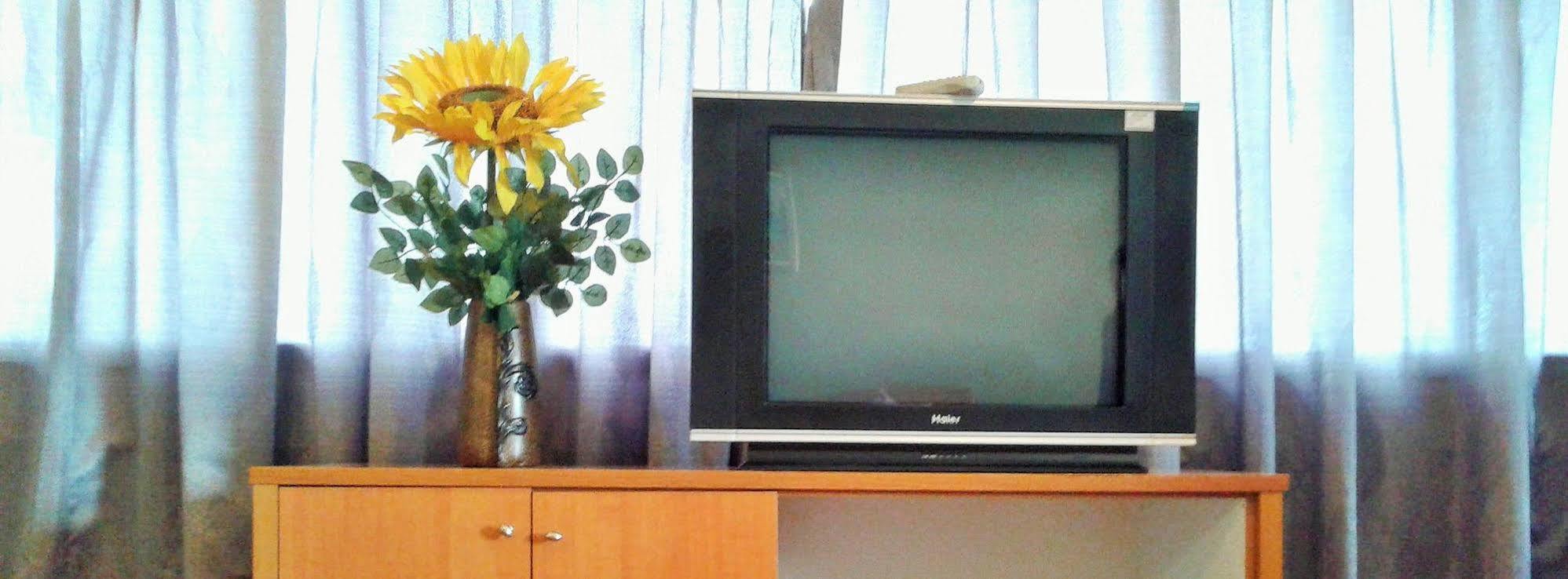 ג'והור בהרו Folkmeldrum Hotel מראה חיצוני תמונה